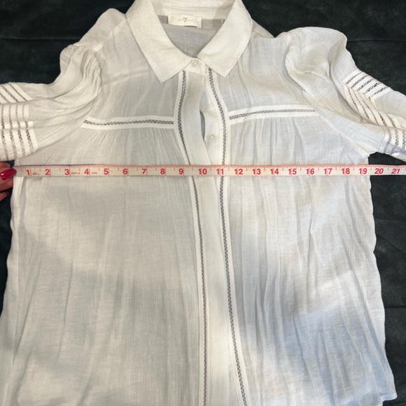 🔥Elegant White Button Down Shirt🔥 - Picture 5 of 6